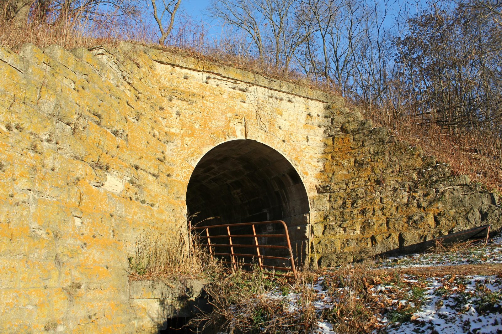 Arch span